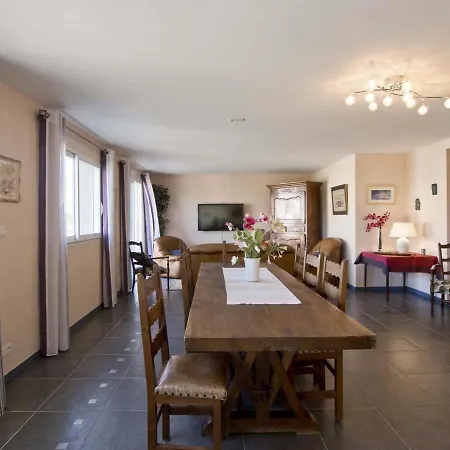 Apartment T4 Avec Garage Proche Plage Et Commerces - Fr-1-92-590