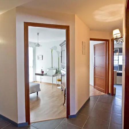 Appartement 3 Chambres Proche De La Mer Avec Garage - Fr-1-92-590 Apartment