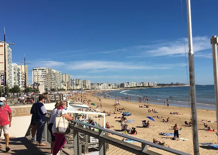 3 Proche De La Avec Garage - Fr-1-92-590 דירה